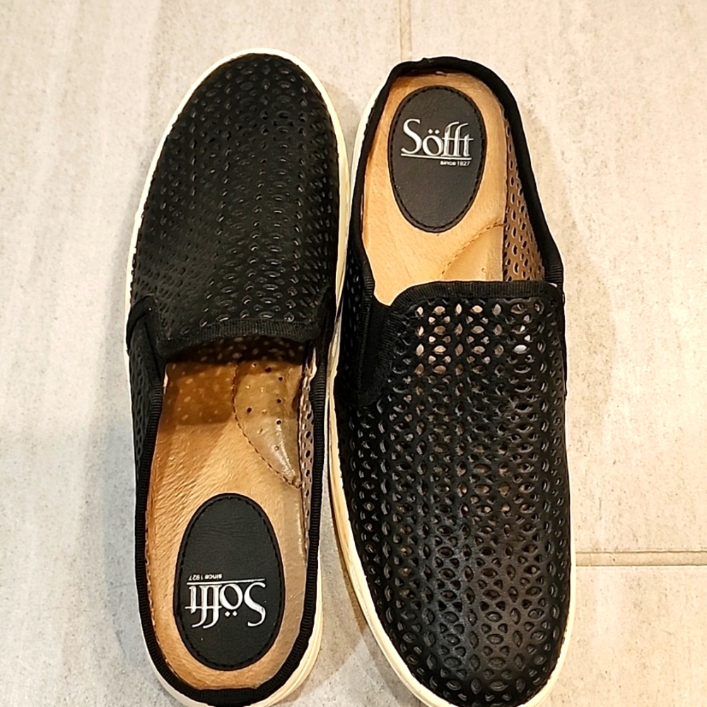 Soft slip-on shoes